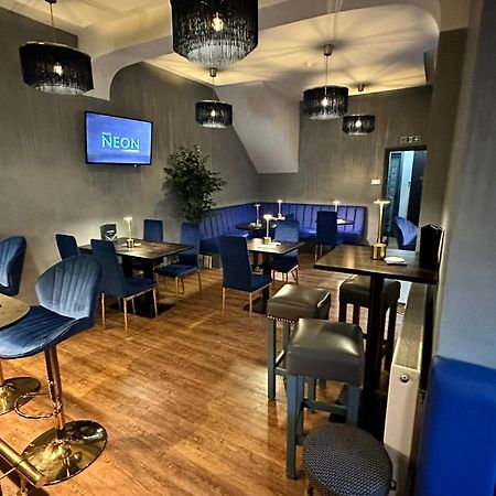 Hotel Neon Μπλάκπουλ Εξωτερικό φωτογραφία