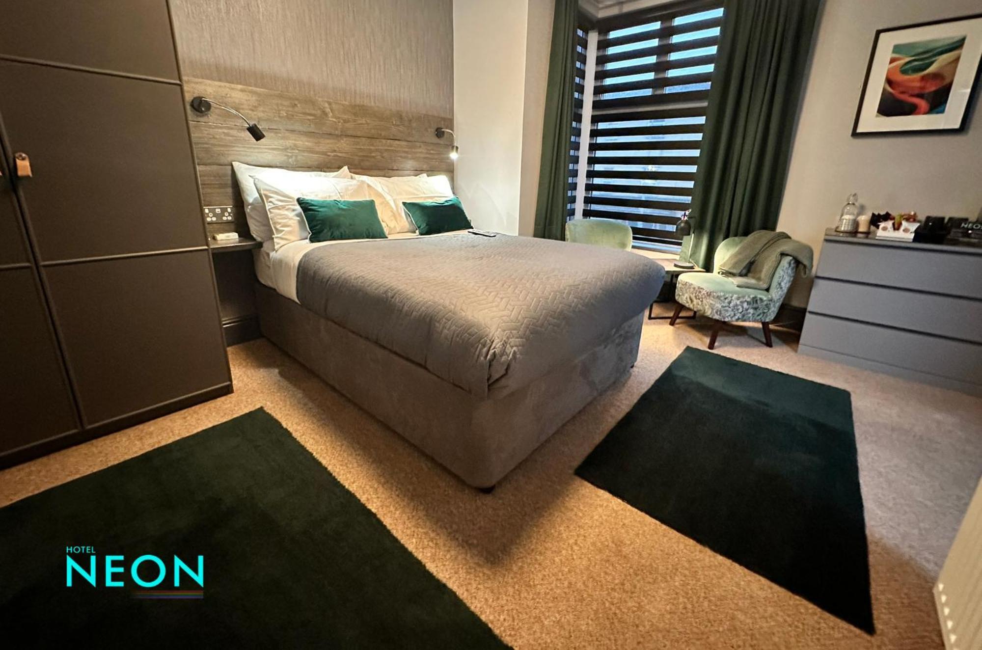 Hotel Neon Μπλάκπουλ Εξωτερικό φωτογραφία